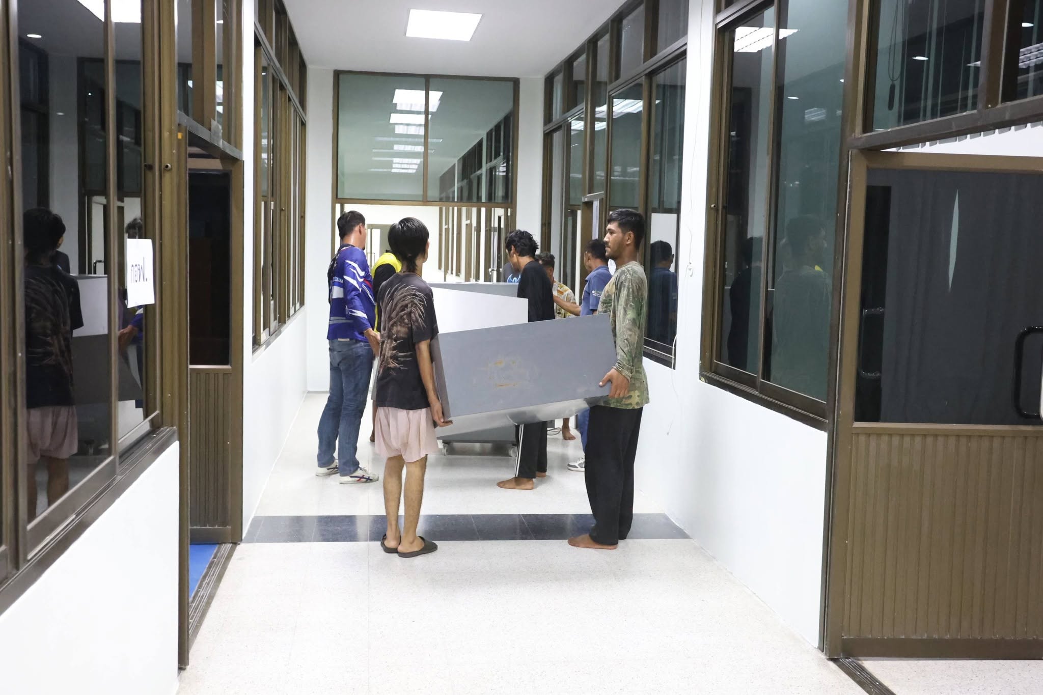 title - ขยับระลอกแรก สพท. เคลื่อนย้ายครุภัณฑ์ชุดแรกมา ศพส. บางไทร
