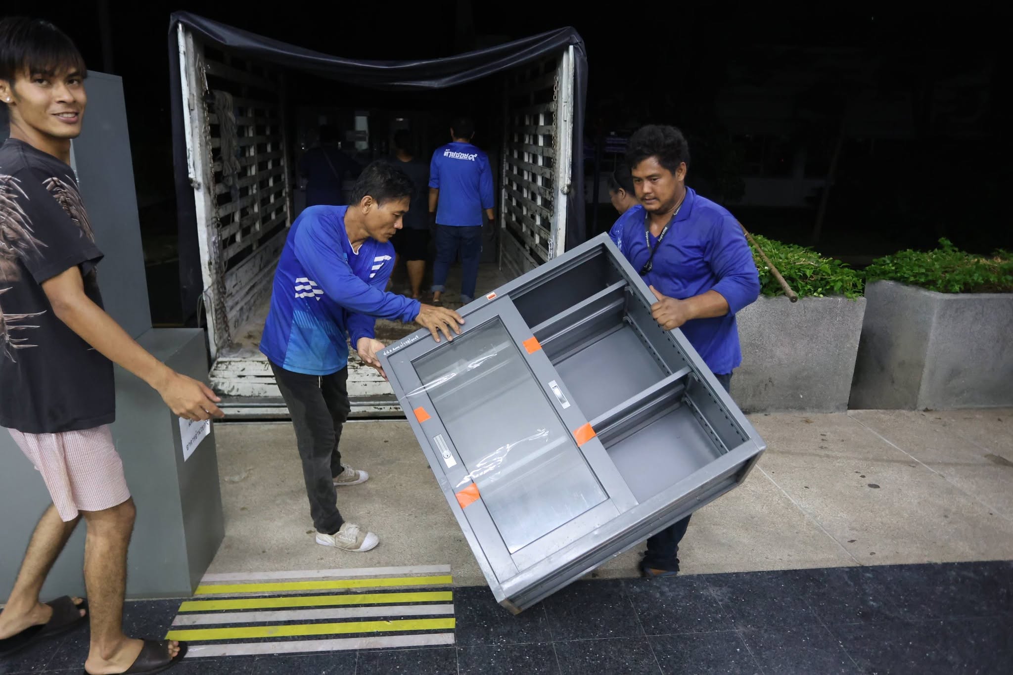 title - ขยับระลอกแรก สพท. เคลื่อนย้ายครุภัณฑ์ชุดแรกมา ศพส. บางไทร