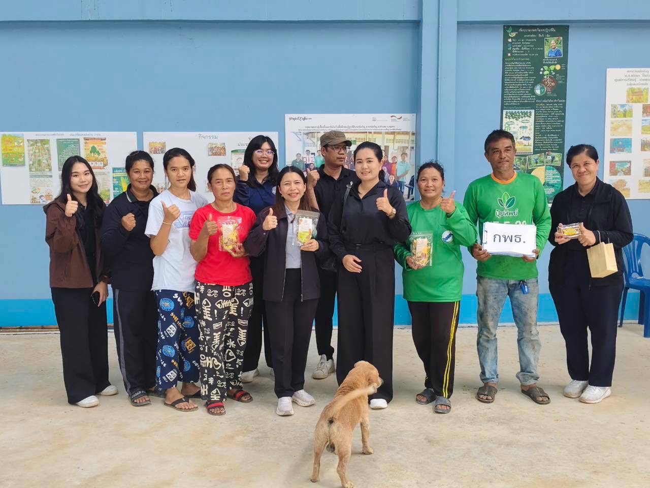 สพท. ลงพื้นที่ติดตามงานโครงการพัฒนาธุรกิจชุมชน อ.ท่าแซะ จ.ชุมพร