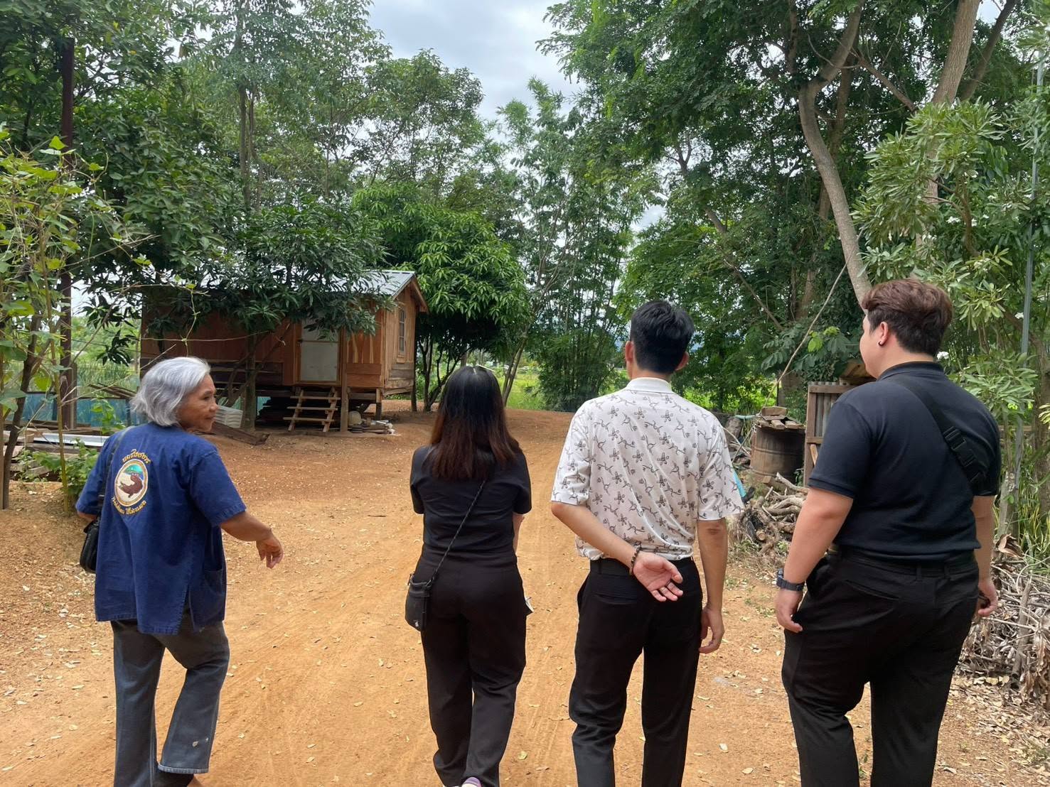 title - กพก. ลงพื้นที่แปลงใหญ่ กลุ่มเกษตรกรผู้ปลูกสมุนไพรในพื้นที่แม่วงก์ กลุ่มเกษตรกรผู้ปลูกส้มโอพื้นที่แม่เล่ย์ และติดตามการใช้ IoT จ.นครสวรรค์