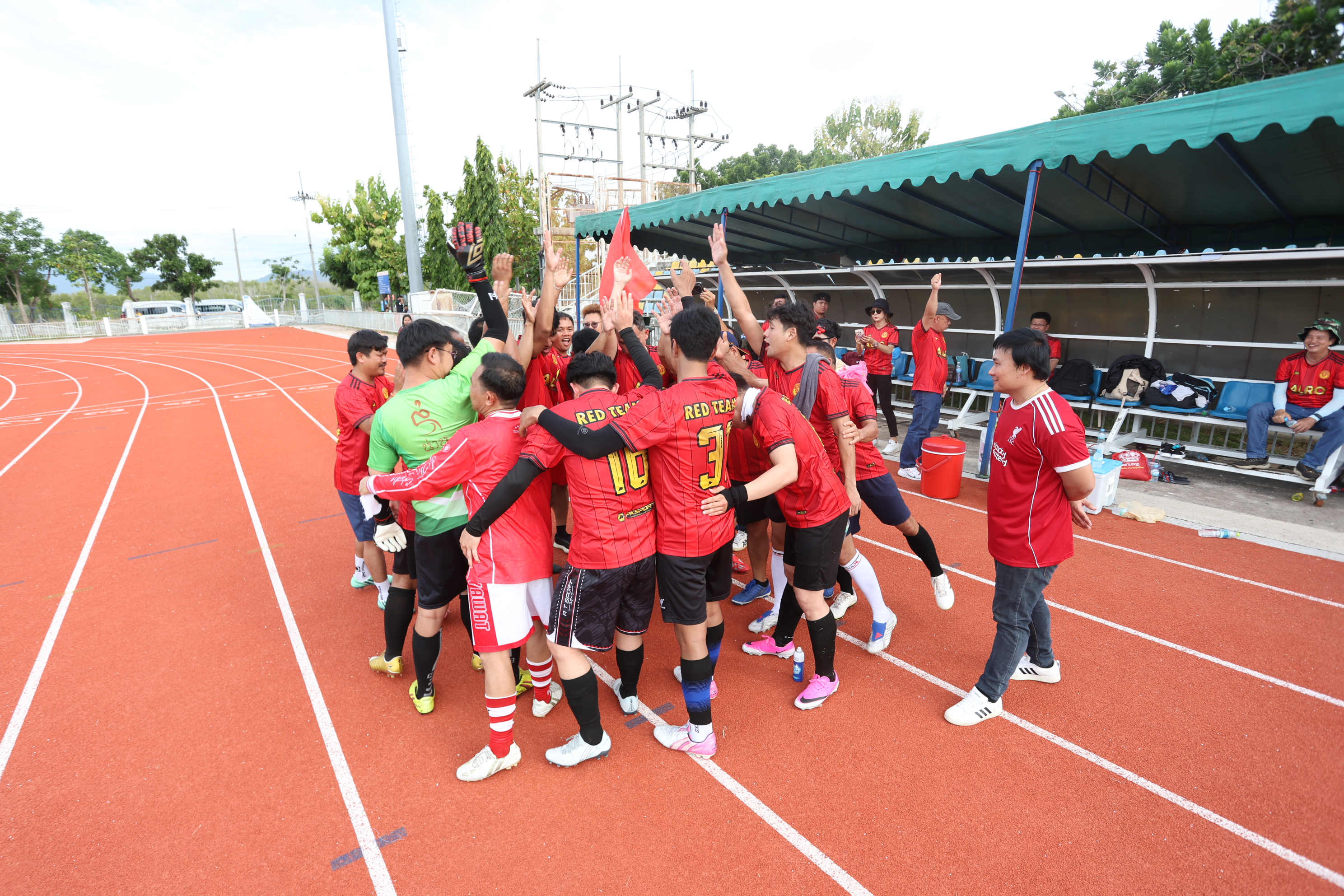 title - สพท. ร่วมกีฬาสานสัมพันธ์ ส.ป.ก. ประจำปี 2569 จัดเต็มฟุตบอล กีฬามหาสนุก และการประชันเชียร์ลีดเดอร์