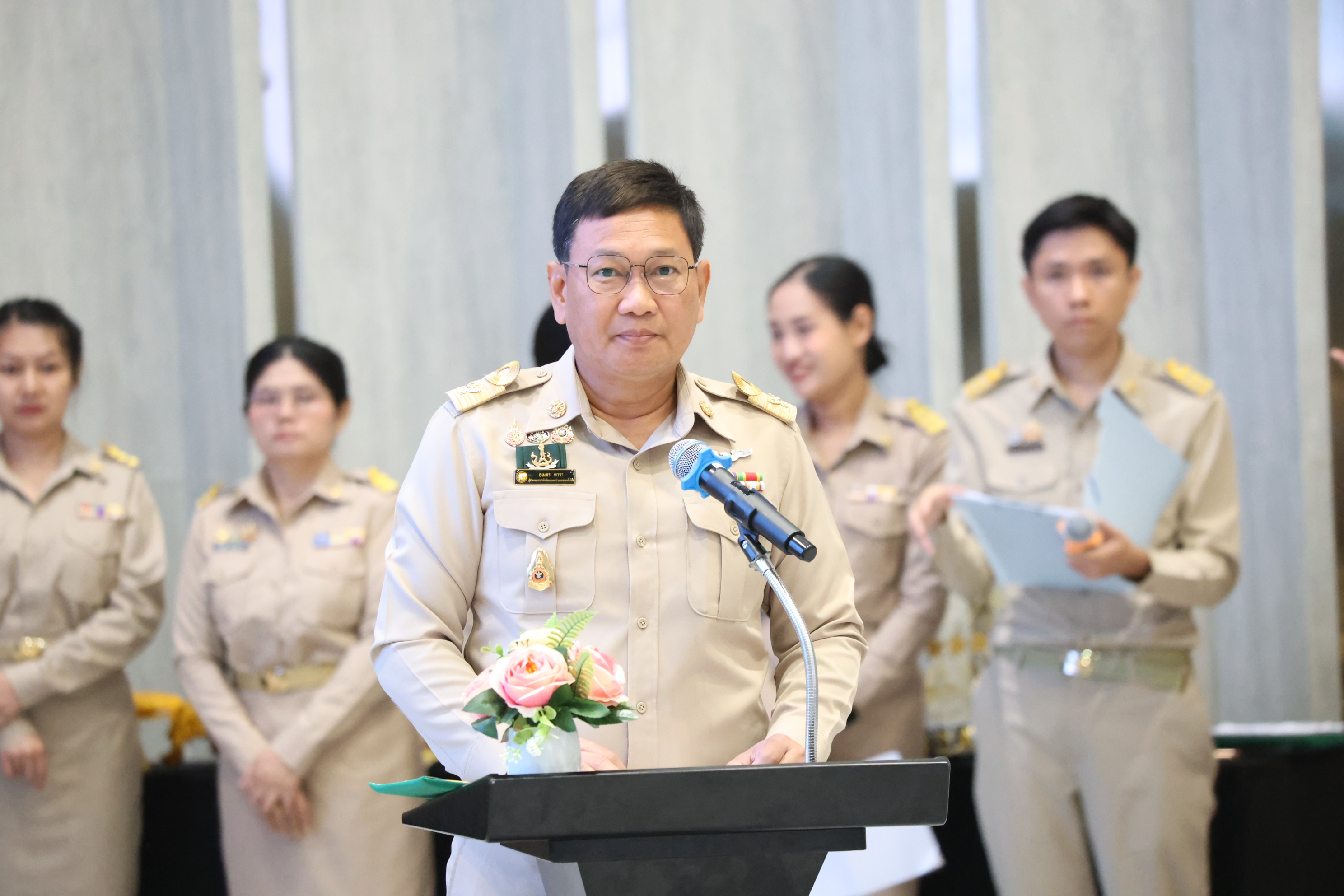 title - สพท. ร่วมสัมมนาสรุปผลงาน ส.ป.ก. ปี 69 วางกรอบปี 70 และเชิดชูเกียรติผู้เกษียณอายุราชการ