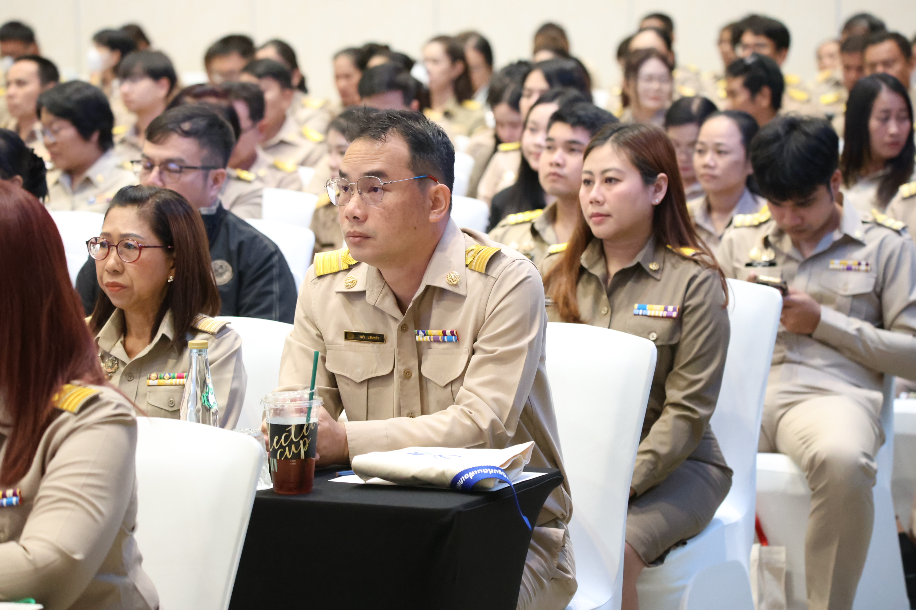 title - สพท. ร่วมสัมมนาสรุปผลงาน ส.ป.ก. ปี 69 วางกรอบปี 70 และเชิดชูเกียรติผู้เกษียณอายุราชการ