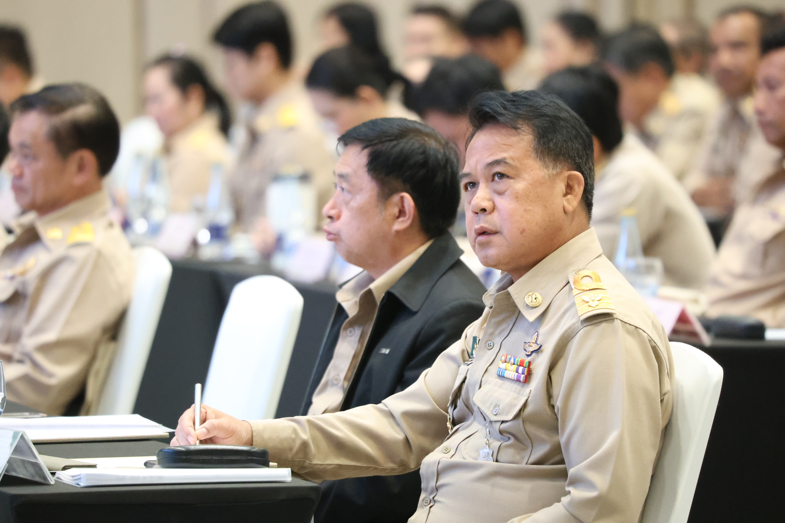 title - สพท. ร่วมสัมมนาสรุปผลงาน ส.ป.ก. ปี 69 วางกรอบปี 70 และเชิดชูเกียรติผู้เกษียณอายุราชการ