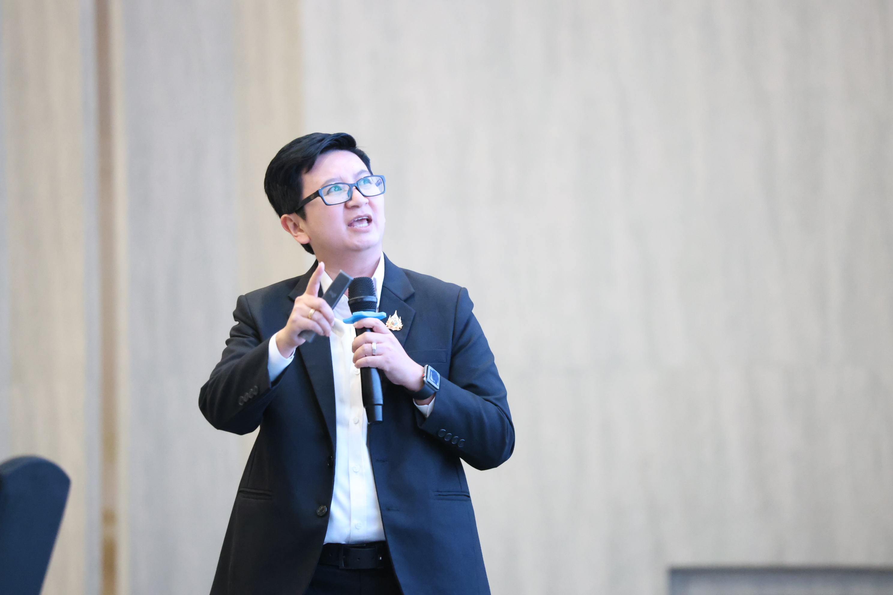 title - สพท. ร่วมสัมมนาสรุปผลงาน ส.ป.ก. ปี 69 วางกรอบปี 70 และเชิดชูเกียรติผู้เกษียณอายุราชการ
