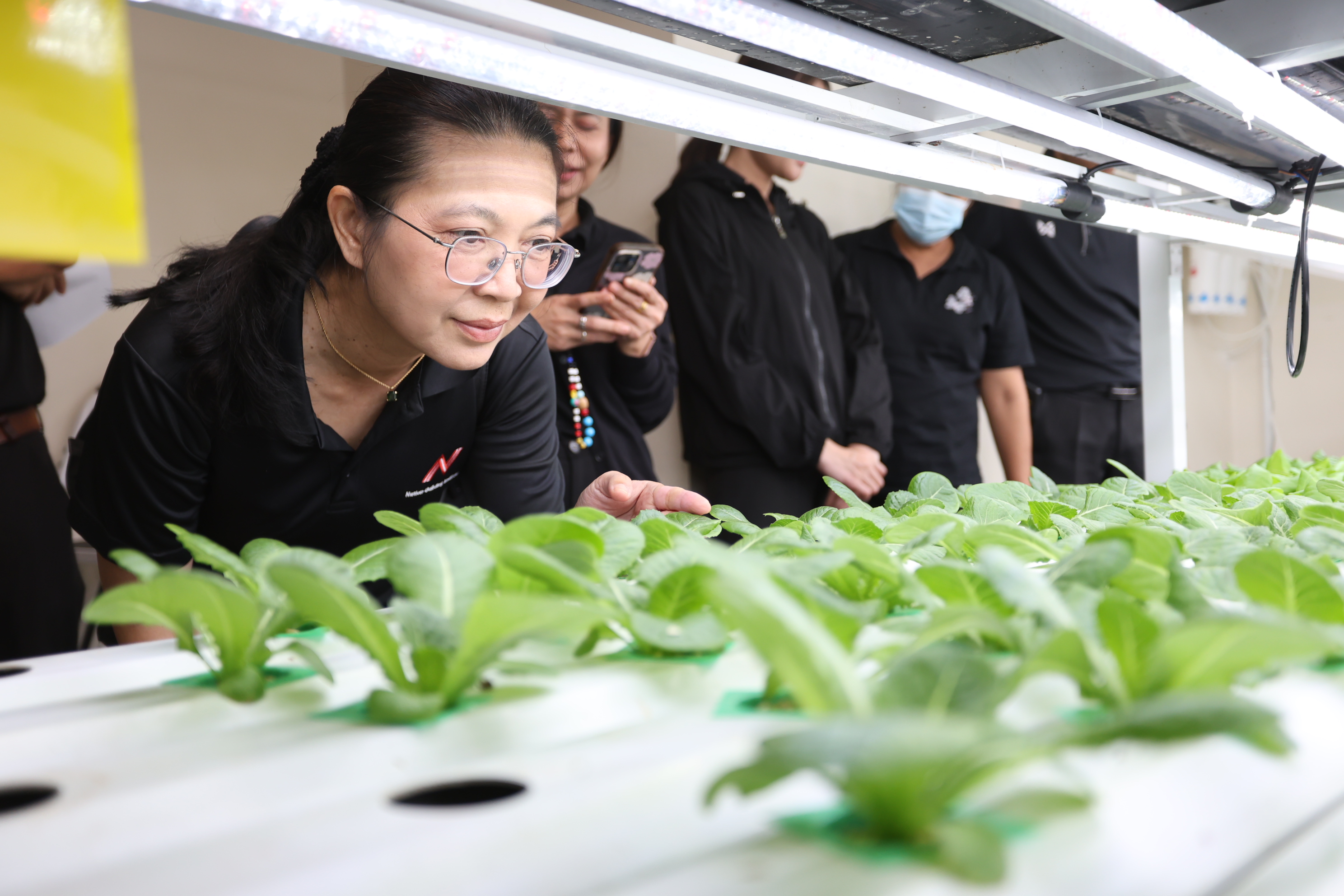 สพท. ดูงาน DISTAR FRESH Farm ต้นแบบฟาร์มเกษตรแนวใหม่ นำนวัตกรรมดิจิทัลขับเคลื่อนงานส่งเสริมการเกษตร