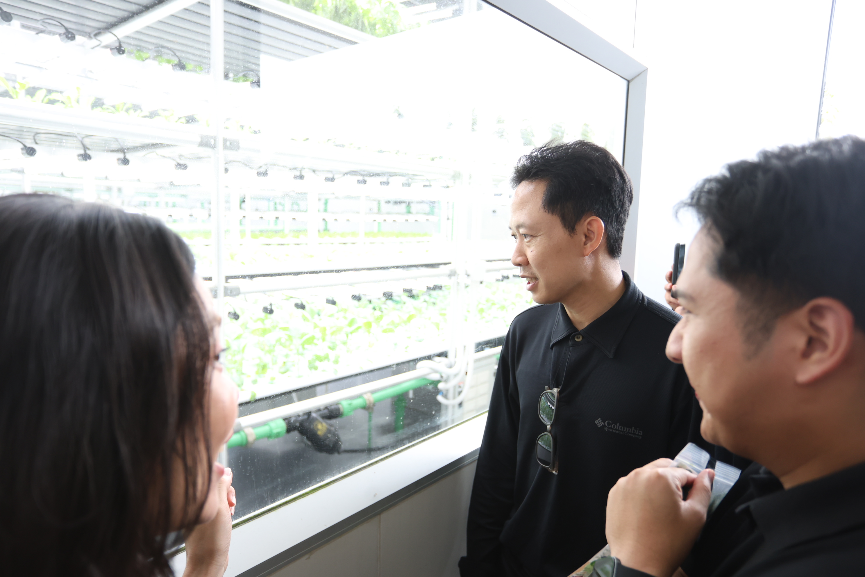 title - สพท. ดูงาน DISTAR FRESH Farm ต้นแบบฟาร์มเกษตรแนวใหม่ นำนวัตกรรมดิจิทัลขับเคลื่อนงานส่งเสริมการเกษตร