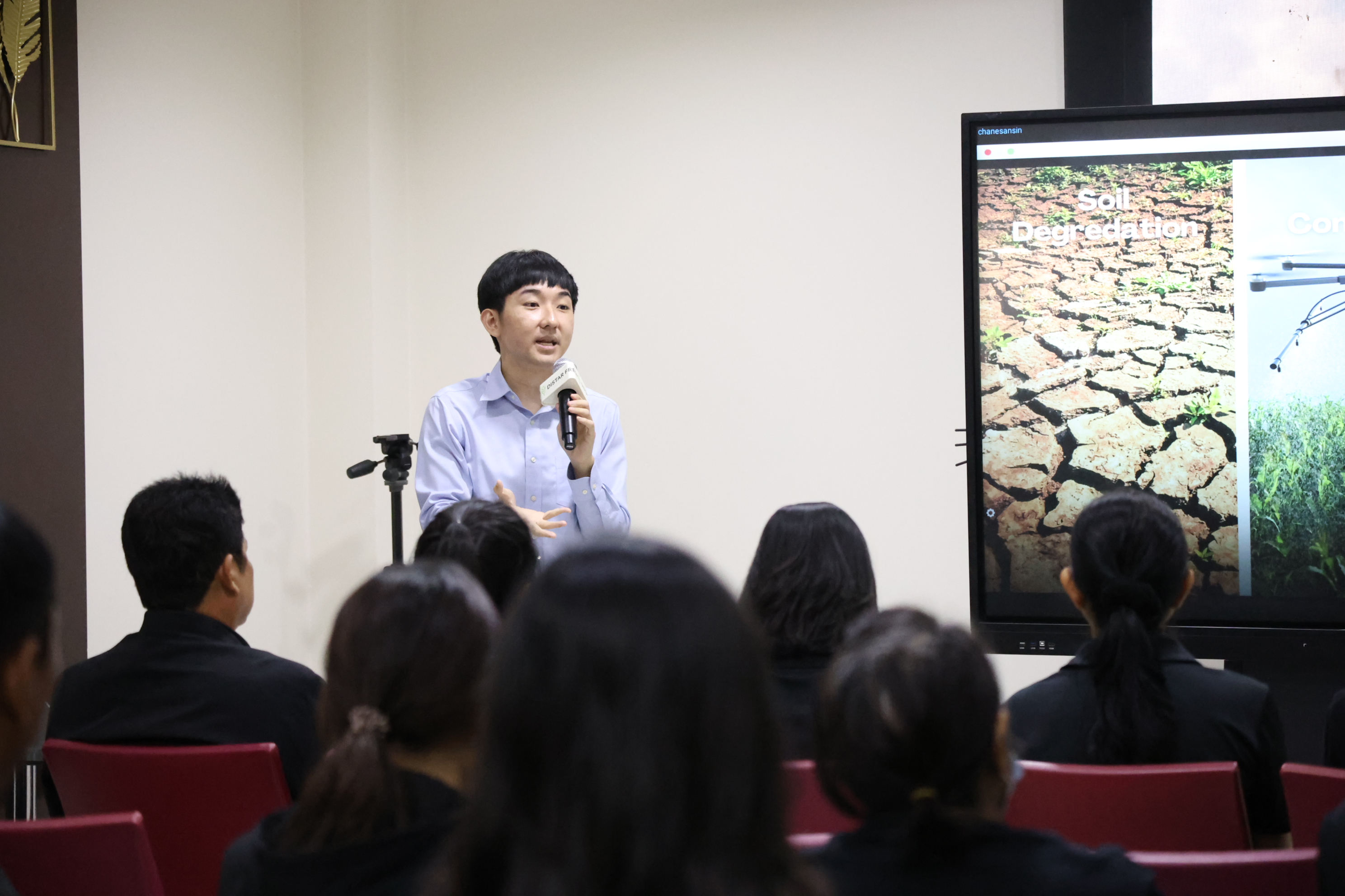 title - สพท. ดูงาน DISTAR FRESH Farm ต้นแบบฟาร์มเกษตรแนวใหม่ นำนวัตกรรมดิจิทัลขับเคลื่อนงานส่งเสริมการเกษตร