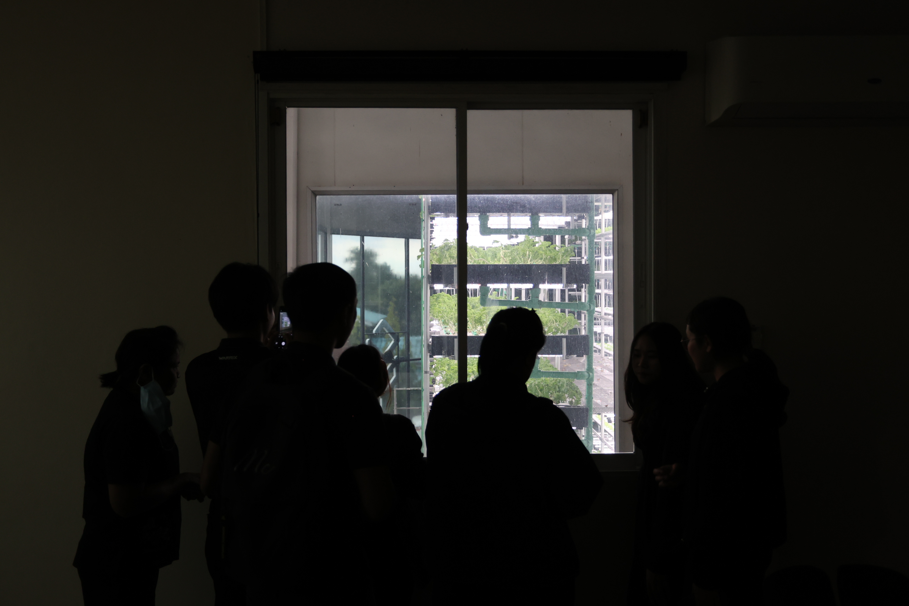 title - สพท. ดูงาน DISTAR FRESH Farm ต้นแบบฟาร์มเกษตรแนวใหม่ นำนวัตกรรมดิจิทัลขับเคลื่อนงานส่งเสริมการเกษตร