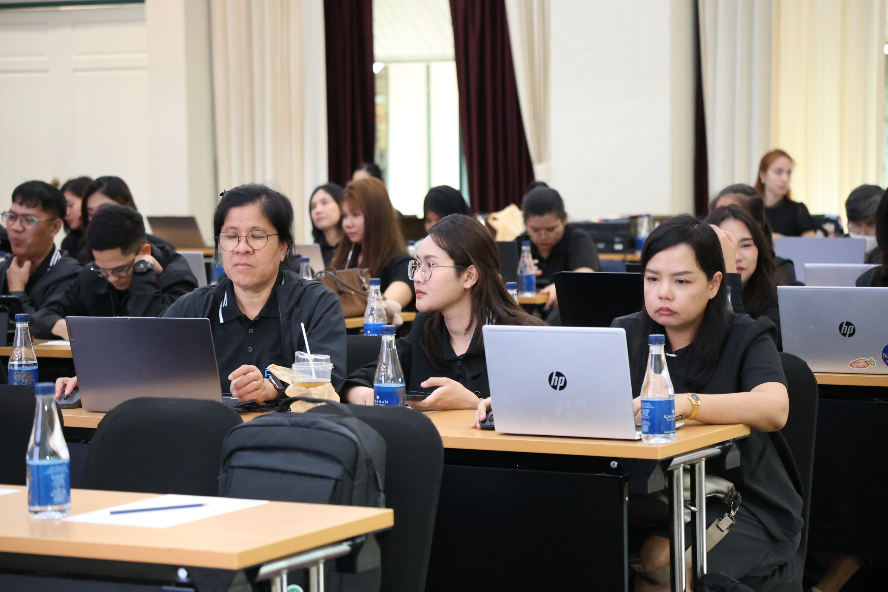 title - สพท. เสริมแกร่งบุคลากร หนุนนำเทคโนโลยี AI และสื่อดิจิทัล ขับเคลื่อนงานปฏิรูปที่ดินอย่างมีประสิทธิภาพ