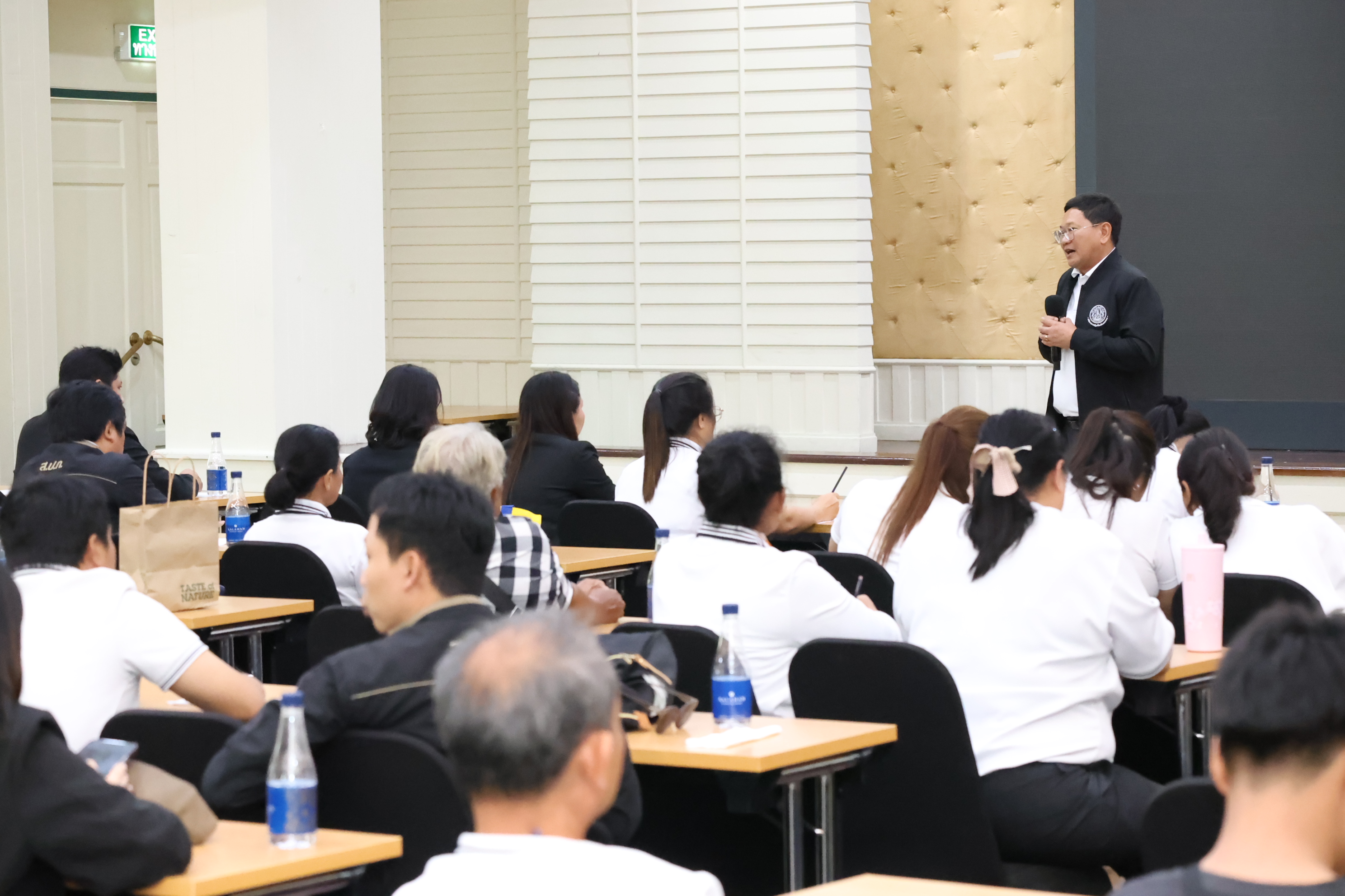 title - สพท. จัดการนำเสนอผลงานและติดตามประเมินผลสัมฤทธิ์การดำเนินงานด้านการพัฒนาเกษตรกร ประจำปีงบประมาณ พ.ศ. 2569
