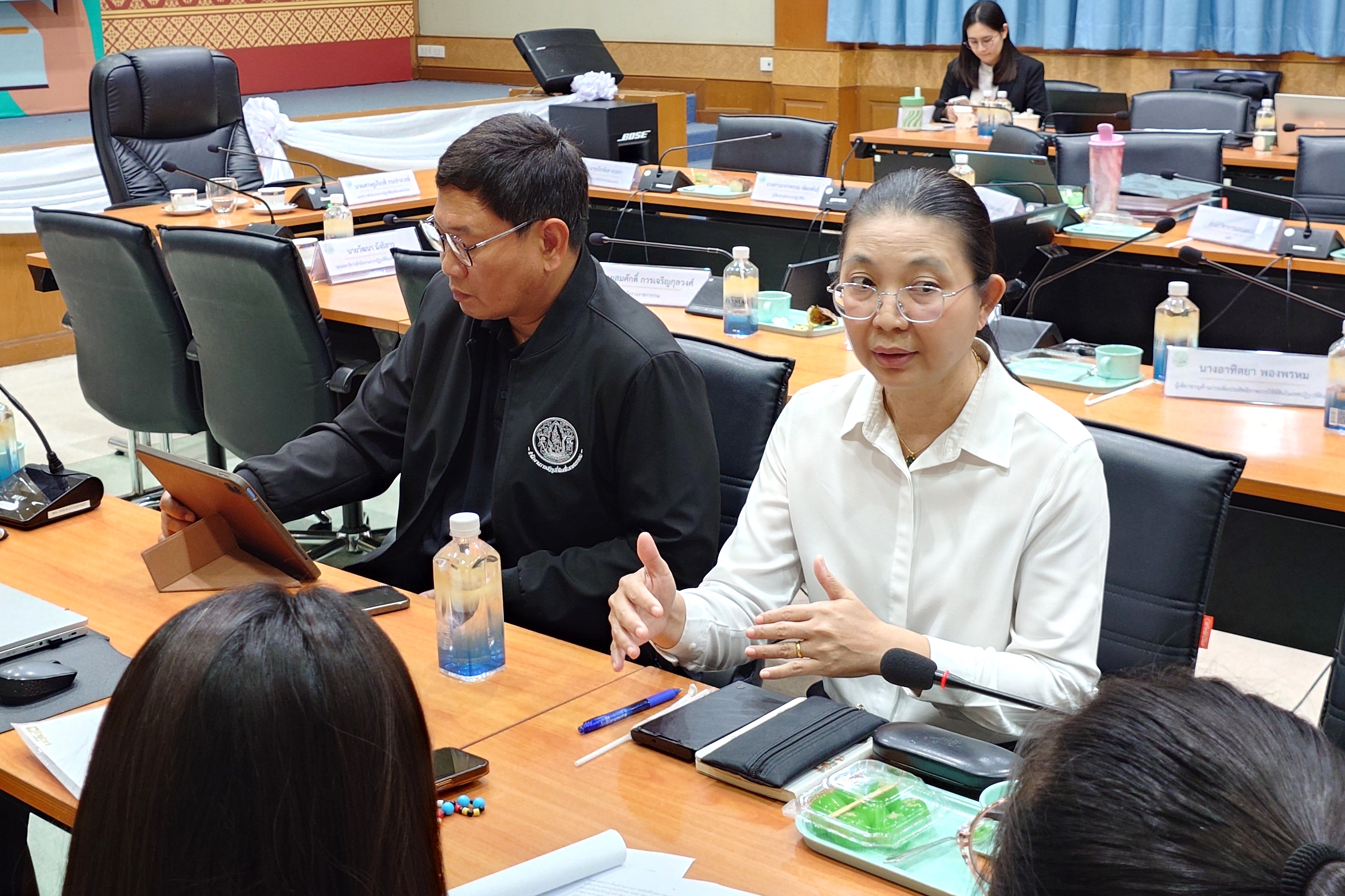 title - สพท. ร่วมประชุมเตรียมความพร้อมงบประมาณรายจ่าย ปี 2570 พร้อมหารือแนวทางการย้ายที่ทำการไปบางไทร