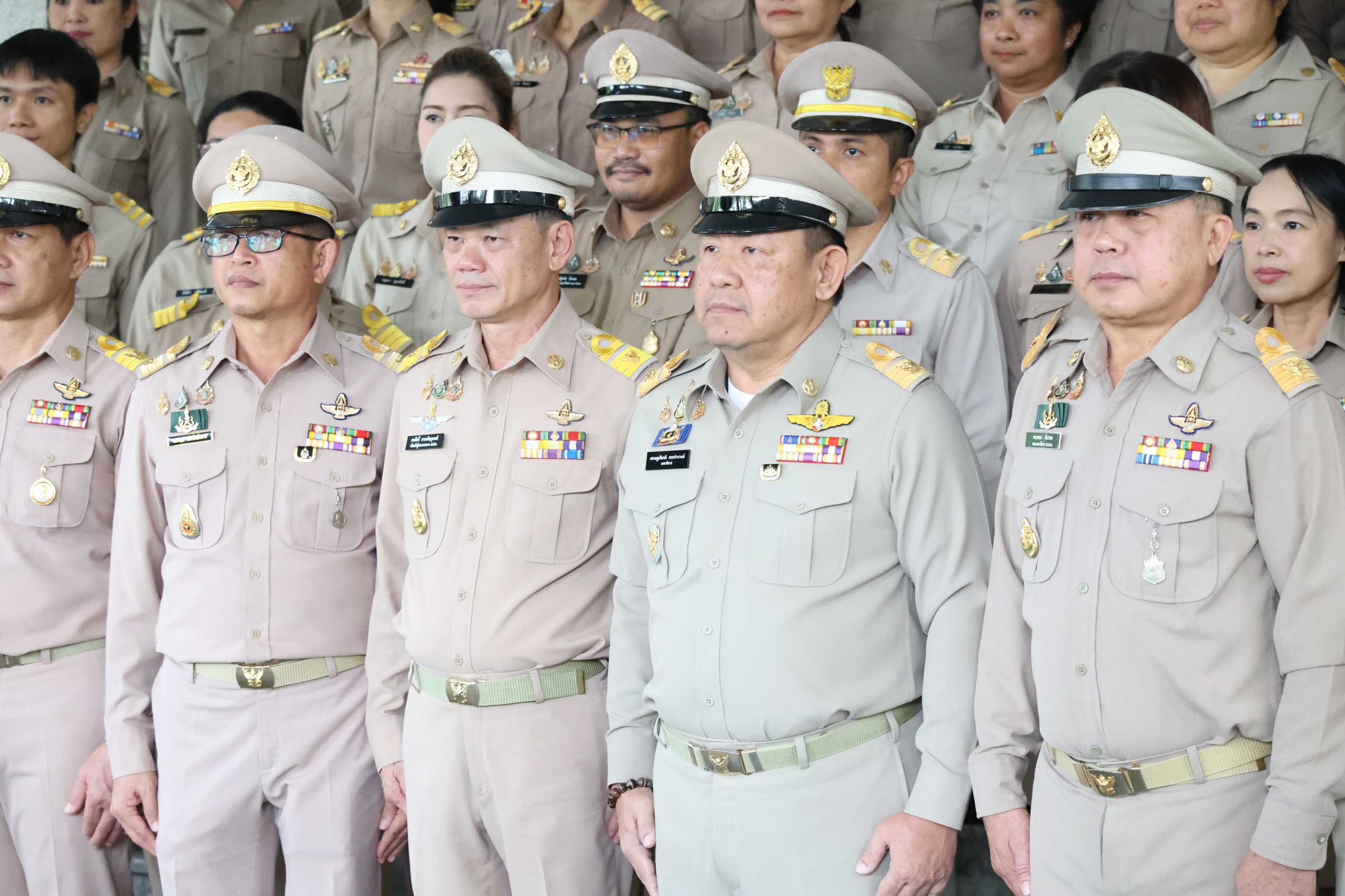 title - สพท. น้อมรำลึกพระมหากรุณาธิคุณ ร.6 ร่วมกิจกรรมวันพระราชทานธงชาติไทย ประจำปี 2569 