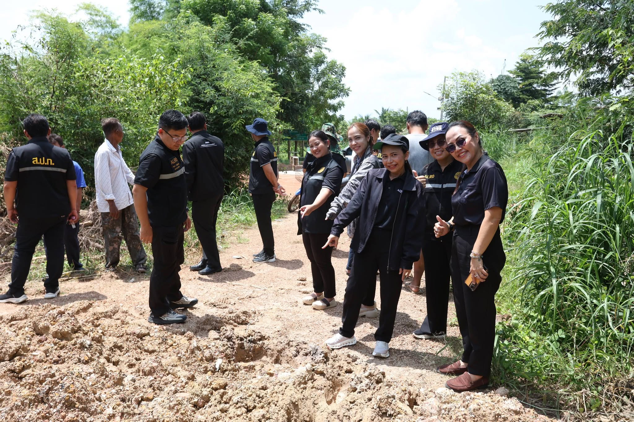 title - สพท. เยี่ยมแปลงเกษตรกร คทช.บ่อทอง รับฟังปัญหาน้ำท่วมและช้างป่ารุกแปลงเกษตรกรรม