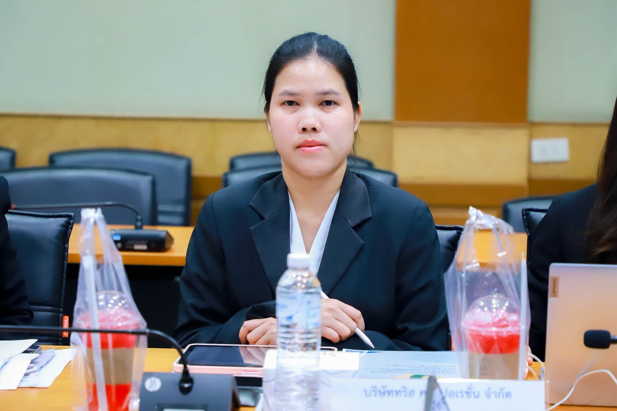 title - สพท. ร่วมประชุมคณะทำงานร่างตัวชี้วัดการประเมินผลการดำเนินงานกองทุนการปฏิรูปที่ดินเพื่อเกษตรกรรม ประจำปีบัญชี 2570
