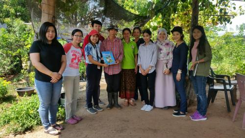ติดตามงานโครงการศูนย์เรียนรู้การเพิ่มประสิทธิภาพการผลิตสินค้าเกษตรในเขต ส.ป.ก.