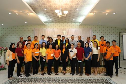 โครงการอบรมสัมมนาหลักสูตร “การบูรณาการและสร้างเครือข่ายขับเคลื่อนงานส่งเสริมเกษตรอินทรีย์ในเขตปฏิรูปที่ดินภาคเหนือตอนบน” ระหว่างวันที่ ๑๖ – ๑๗ กันยายน ๒๕๖๓ จังหวัดลำปาง