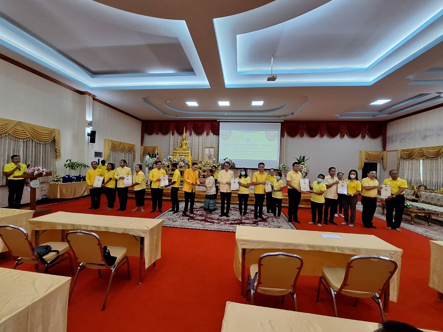 ส.ป.ก.ตราด ร่วมจัดโครงการมอบโฉนดเพื่อการเกษตร 72,000 ฉบับ เฉลิมพระเกียรติพระบาทสมเด็จพระเจ้าอยู่หัว เนื่องในโอกาสพระราชพิธีมหามงคลเฉลิมพระชนมพรรษา 6 รอบ 28 กรกฎาคม 2567 (ข่าวแชร์)