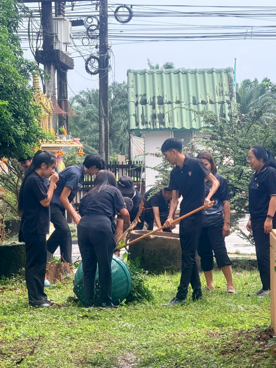 title - ส.ป.ก.ตรัง  ร่วมกันจัดกิจกรรม 5 ส (Big Cleaning Day)