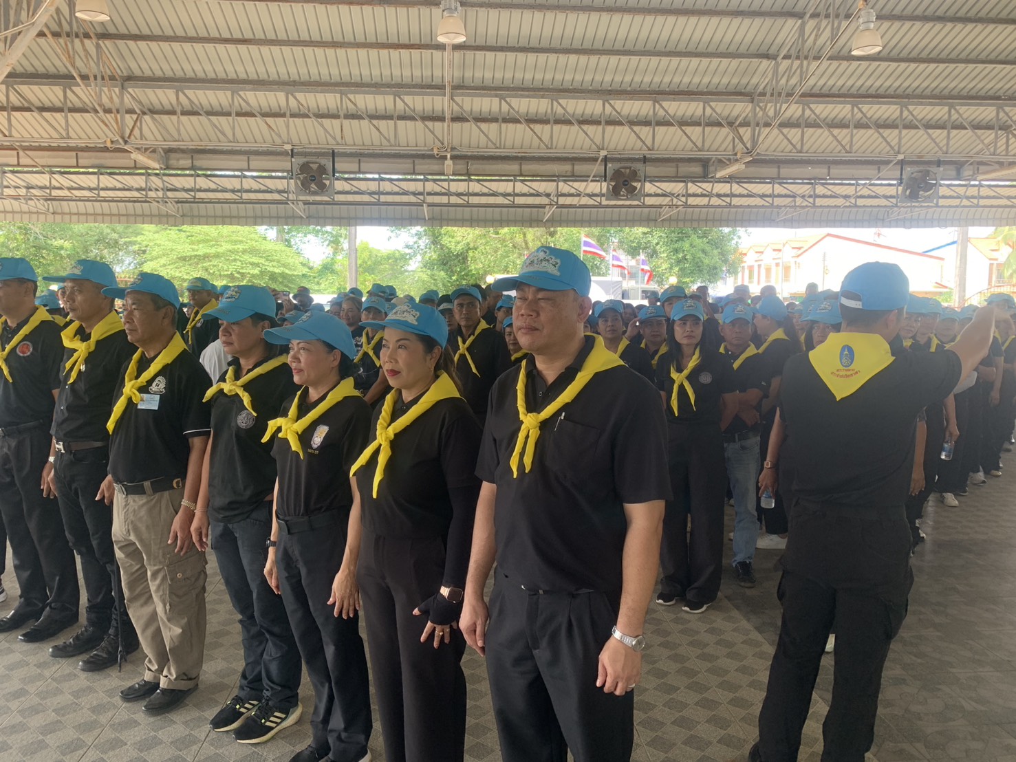 title - ส.ป.ก.ตรัง ร่วมกิจกรรมจิตอาสาพัฒนาเนื่องในโอกาสวันสำคัญของชาติไทย 