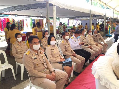 ส.ป.ก.ตรัง เข้าร่วม งานและจัดนิทรรศการโครงการคลินิกเกษตรเคลื่อนที่เฉลิมพระเกียรติ เนื่องในโอกาสวันเฉลิมพระชนมพรรษา พระบาทสมเด็จพระวชิรเกล้าเจ้าอยู่หัว ประจำปีงบประมาณ ๒๕๖๓