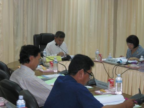 ประชุมคณะกรรมการปฏิรูปที่ดินจังหวัดตรัง ครั้งที่ 1/2557  