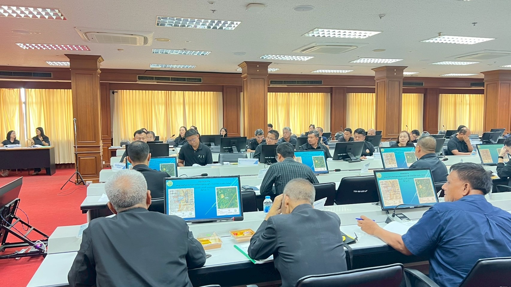 title - ส.ป.ก.ตรังจัดประชุมคณะกรรมการปฏิรูปที่ดินจังหวัดตรัง ครั้งที่ ๒/๒๕๖๙ ณ ห้องพระยารัษฏา ชั้น ๕ ศาลากลางจังหวัดตรัง