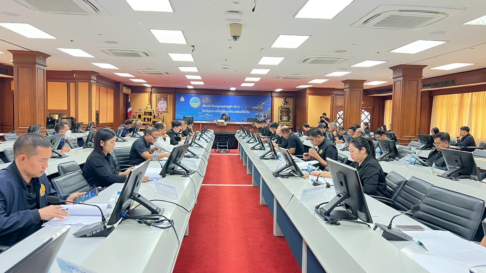 title - ส.ป.ก.ตรังจัดประชุมคณะกรรมการปฏิรูปที่ดินจังหวัดตรัง ครั้งที่ ๒/๒๕๖๙ ณ ห้องพระยารัษฏา ชั้น ๕ ศาลากลางจังหวัดตรัง