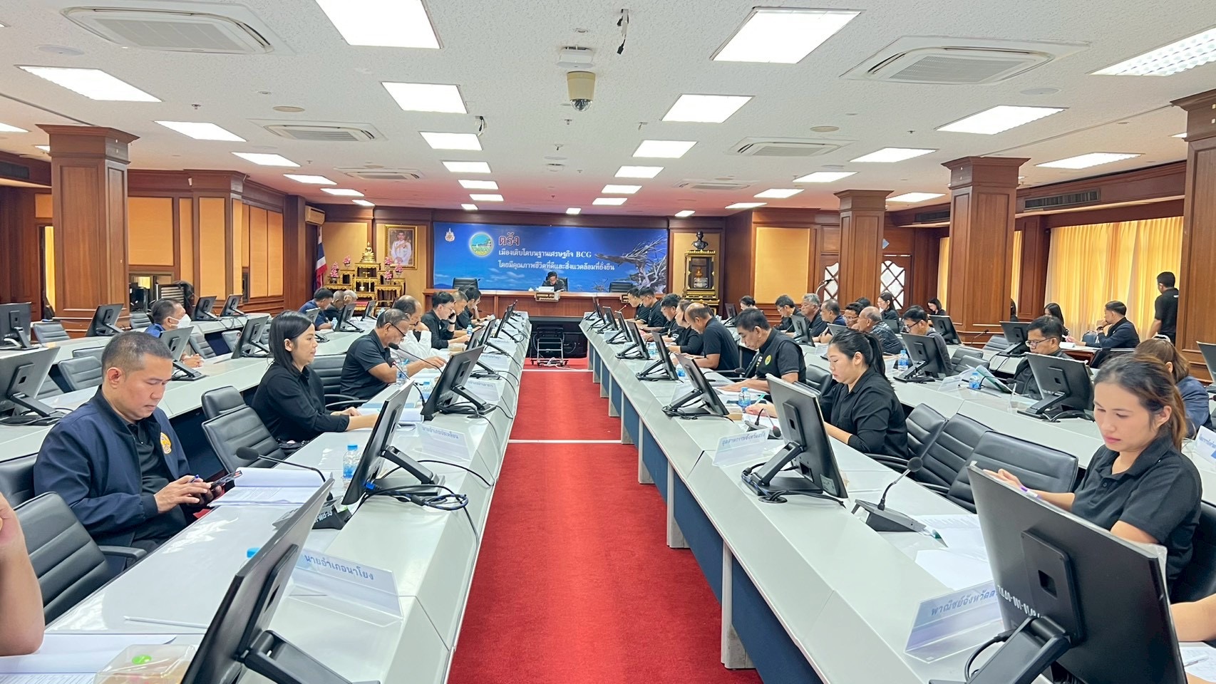 title - ส.ป.ก.ตรังจัดประชุมคณะกรรมการปฏิรูปที่ดินจังหวัดตรัง ครั้งที่ ๒/๒๕๖๙ ณ ห้องพระยารัษฏา ชั้น ๕ ศาลากลางจังหวัดตรัง