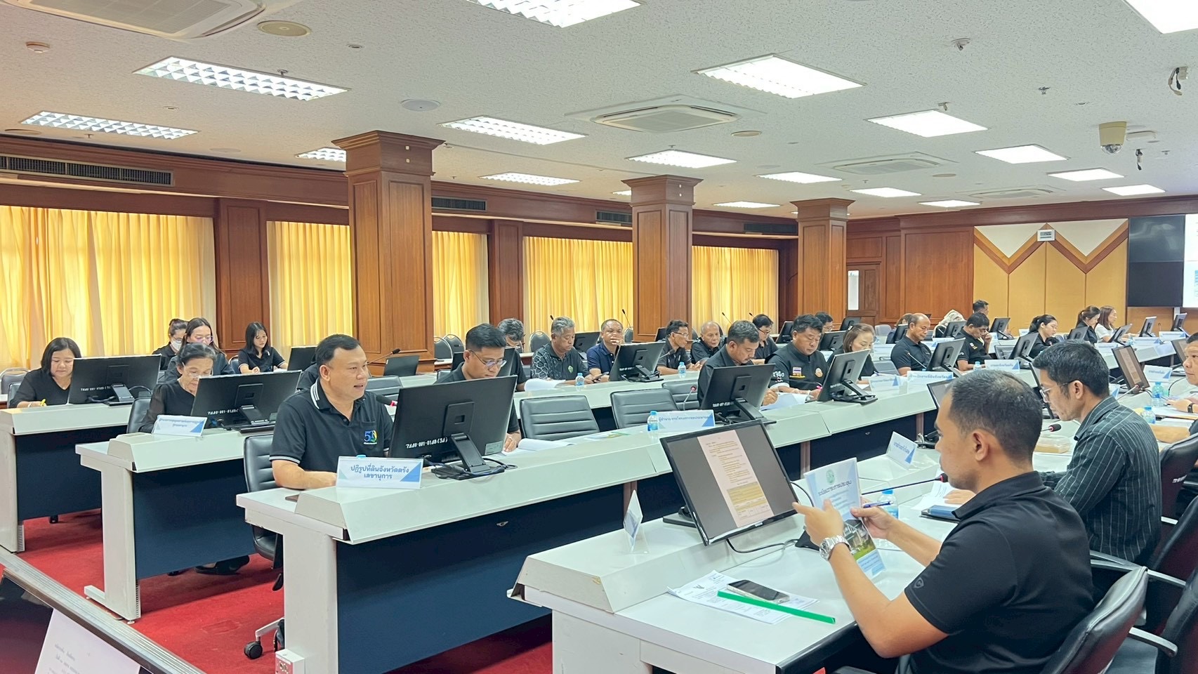 title - ส.ป.ก.ตรังจัดประชุมคณะกรรมการปฏิรูปที่ดินจังหวัดตรัง ครั้งที่ ๒/๒๕๖๙ ณ ห้องพระยารัษฏา ชั้น ๕ ศาลากลางจังหวัดตรัง