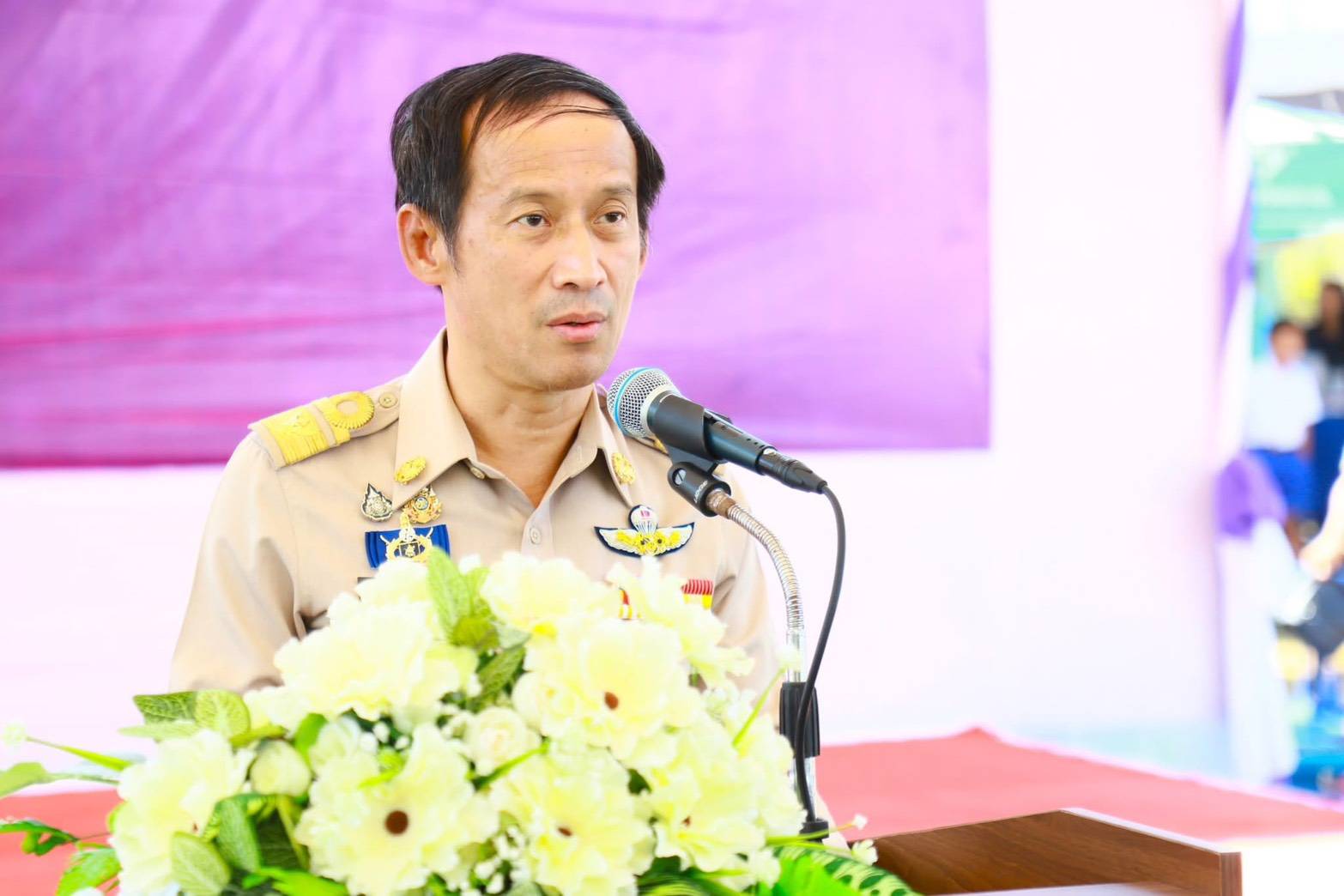 title - ส.ป.ก.ตรัง เข้าร่วมกิจกรรมออกหน่วยบริการเคลื่อนที่ตามโครงการหน่วยบำบัดทุกข์ บำรุงสุข สร้างรอยยิ้มให้ประชาชน จังหวัดตรัง ประจำปีงบประมาณ ๒๕๖๙ ครั้งที่ ๕ ณ โรงเรียนบ้านนาเกลือ