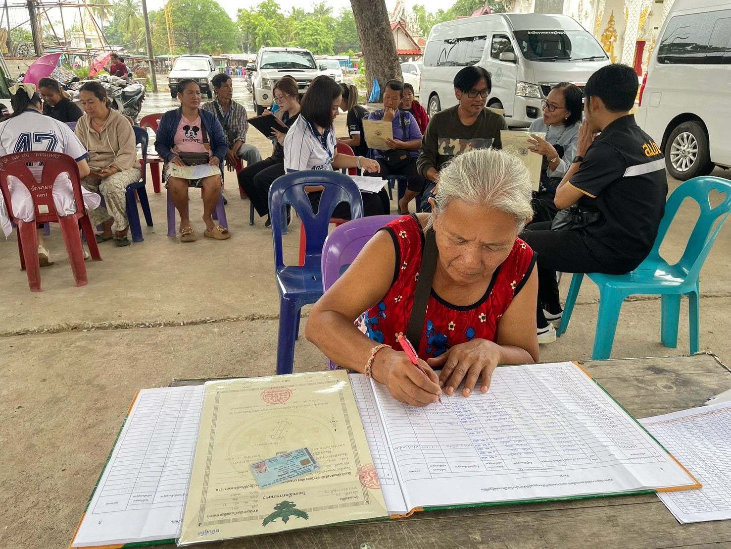 title - ส.ป.ก.อุตรดิตถ์ ออกหน่วยให้บริการแจกโฉนดเพื่อการเกษตร ในพื้นที่ อำเภอพิชัย และรับคำขอออกโฉนดเพื่อการเกษตร ในพื้นที่ อำเภอเมือง