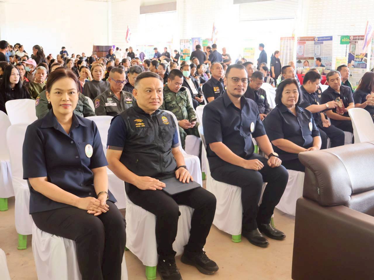 title - ส.ป.ก. อุตรดิตถ์ ร่วมให้บริการโครงการคลินิกเกษตรเคลื่อนที่ในพระราชานุเคราะห์ สมเด็จพระบรมโอรสาธิราชฯ สยามมกุฎราชกุมาร ไตรมาสที่ ๑ ประจำปีงบประมาณ พ.ศ. ๒๕๖๙