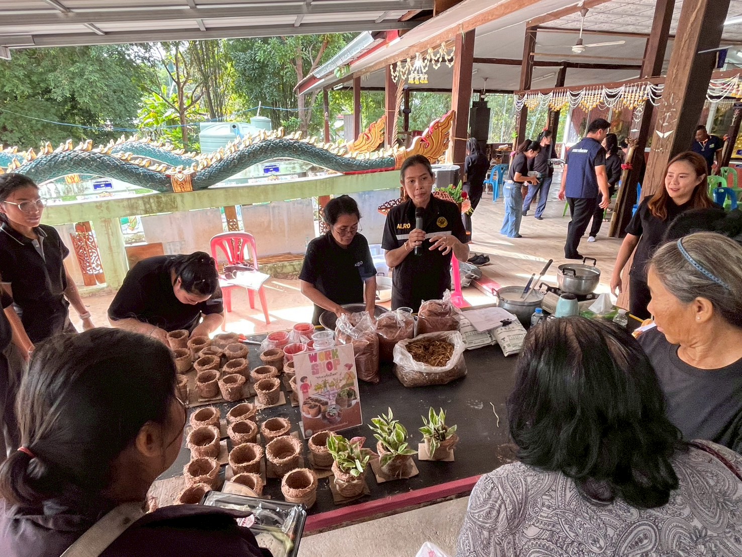 title - ส.ป.ก.อุตรดิตถ์ จัดโครงการงานรณรงค์หยุดเผาในเขตปฏิรูปที่ดิน “ฮักบ้านเฮา หยุดเผากันเน้อ” พร้อมเปิดศูนย์รณรงค์หยุดการเผาอย่างเป็นทางการ