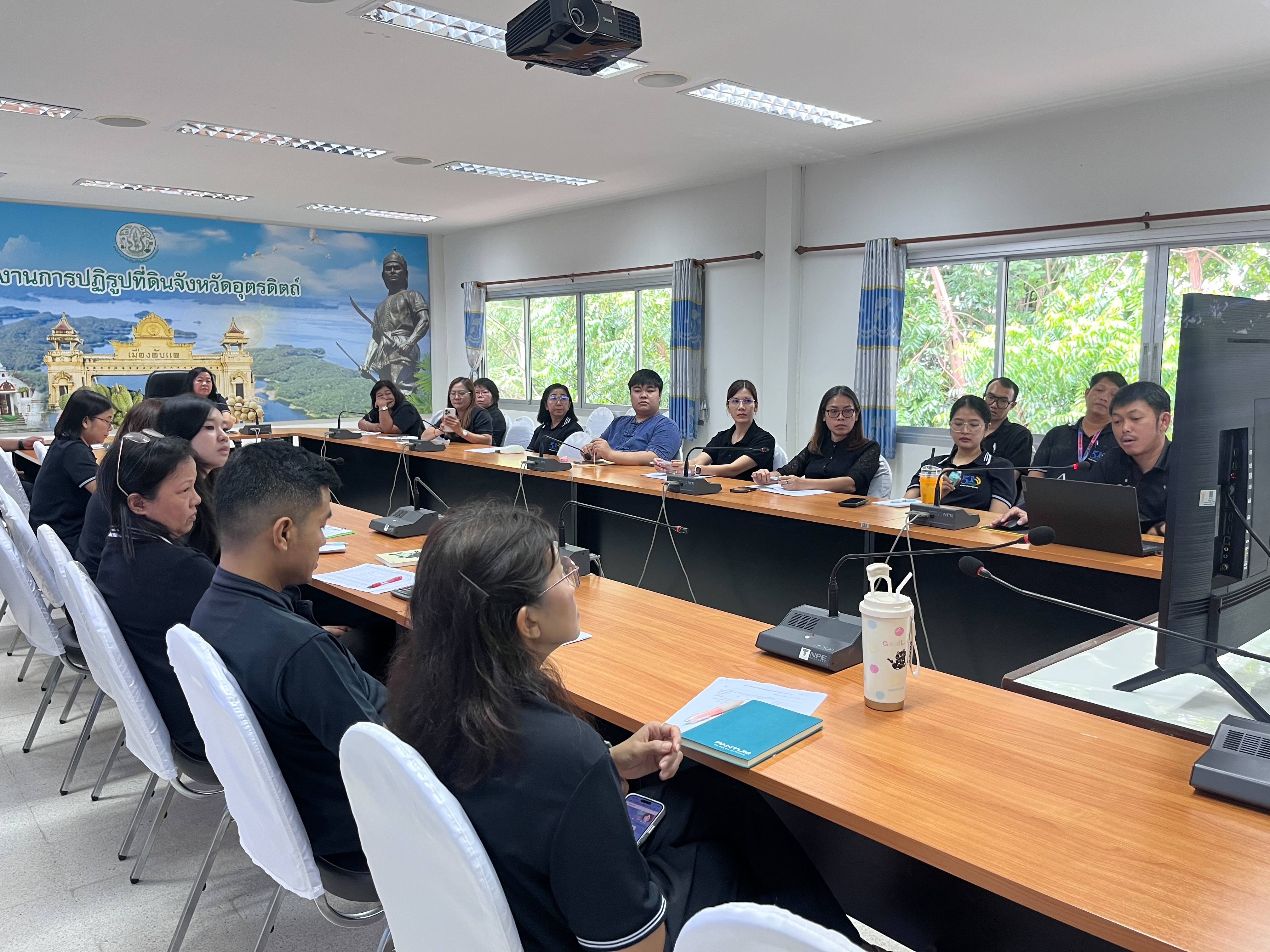 title - ส.ป.ก.อุตรดิตถ์ จัดประชุมข้าราชการและเจ้าหน้าที่ ประจำเดือนเมษายน ๒๕๖๙