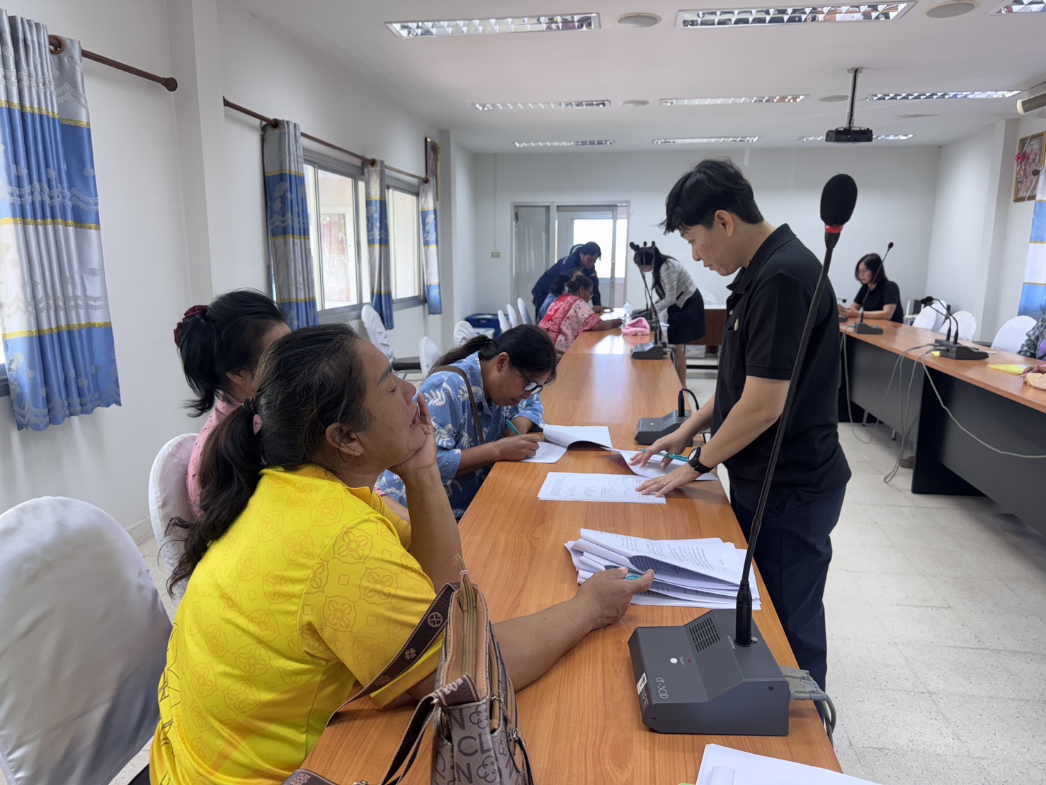 title - ส.ป.ก.อุตรดิตถ์ สนับสนุนสินเชื่อเงินกองทุนการปฏิรูปที่ดินเพื่อเกษตรกรรม ให้กับเกษตรกรในเขตปฏิรูปที่ดิน ครั้งที่ ๒/๒๕๖๙