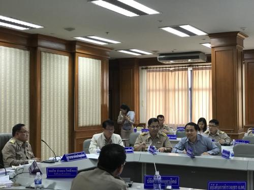 การประชุมคณะกรรมการปฏิรูปที่ดินจังหวัดอุตรดิตถ์ ครั้งที่ 2/2561 เมื่อวันอังคารที่ 27 กุมภาพันธ์ 2561 ณ ห้องประชุมศิลาอาสน์ ชั้น 5 ศาลากลางจังหวัดอุตรดิตถ์