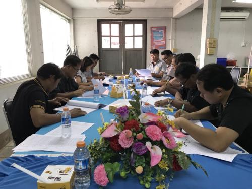 การประชุมคณะอนุกรรมการกลั่นกรองการใช้ประโยชน์ในที่ดินของผู้ได้รับการจัดที่ดิน ต.บ่อทอง อ.ทองแสนขัน จ.อุตรดิตถ์ เมื่อวันพุธที่ 28 มีนาคม 2561 ณ ห้องประชุม อ.บ.ต.บ่อทอง อ.ทองแสนขัน จ.อุตรดิตถ์