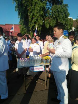 นายมณู วงศ์สุนทร ปฏิรูปที่ดินจังหวัดอุตรดิตถ์ พร้อมด้วย เจ้าหน้าที่ ส.ป.ก.อุตรดิตถ์ ร่วมกิจกรรมเนื่องในวันคล้ายวันเฉลิมพระชนมพรรษาพระบาทสมเด็จพระปรมินทรมหาภูมิพลอดุลยเดช บรมนาถบพิตร วันชาติ และวันพ่อแห่งชาติ เมื่อวันพุธที่ 5 ธ.ค.61