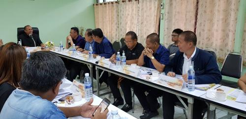 นายมณู วงศ์สุนทร ปฏิรูปที่ดินจังหวัดอุตรดิตถ์ ร่วมประชุมติดตามงานโครงการตามนโยบายสำคัญของกระทรวงเกษตรและสหกรณ์ จ.อุตรดิตถ์ ณ ห้องประชุมสำนักงานเกษตรอำเภอพิชัย จ.อุตรดิตถ์ เมื่อวันอังคารที่ 28 พ.ค. 62