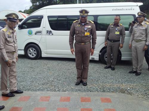 นายมณู วงศ์สุนทร ปฏิรูปที่ดินจังหวัดอุตรดิตถ์ ร่วมต้อนรับท่านองค์มนตรี ท่านพลากร สุวรรณรัฐ มาติดตามงานโครงการอ่างเก็บห้วยน้ำรีในพระราชดำริ อ.ท่าปลา และมอบสิ่งของพระราชทานฯ ณ ร.ร.ราชประชานุเคราะห์ 13 ต.ท่าแฝก อ.น้ำปาด จ.อุตรดิตถ์  เมื่อวันพุธที่ 11 ก.ย.62 