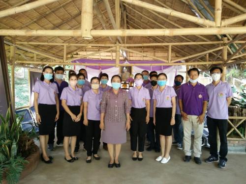 ส.ป.ก.อุตรดิตถ์ ร่วมจัดกิจกรรมเฉลิมพระเกียรติเนื่องในวันเฉลิมพระชนมพรรษาสมเด็จพระนางเจ้าสุทิดา พัชรสุธาพิมลลักษณ พระบรมราชินี บริเวณศาลาพักคอยเกษตรกร ส.ป.ก.อุตรดิตถ์ จ.อุตรดิตถ์ ในวันอังคารที่ 2 มิ.ย.63