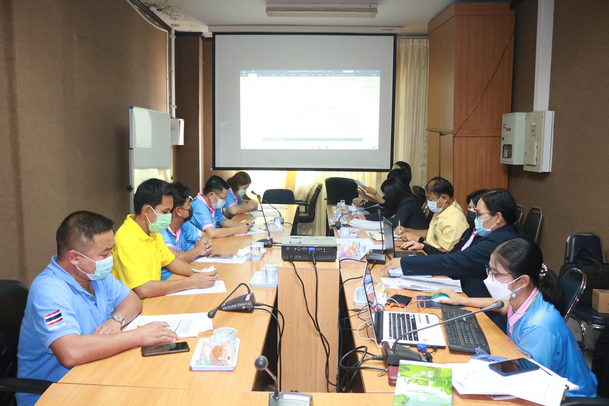 ส.ป.ก.ยโสธร เข้าร่วมการประชุมคณะทำงานรวบรวมและจัดทำข้อมูลการประเมินสถานะของหน่วยงานภาครัฐในการเป็นระบบราชการ 4.0 ( PMQA 4.0) หมวด 1 - หมวด 7 ของหน่วยงานสังกัดกระทรวงเกษตรและสหกรณ์