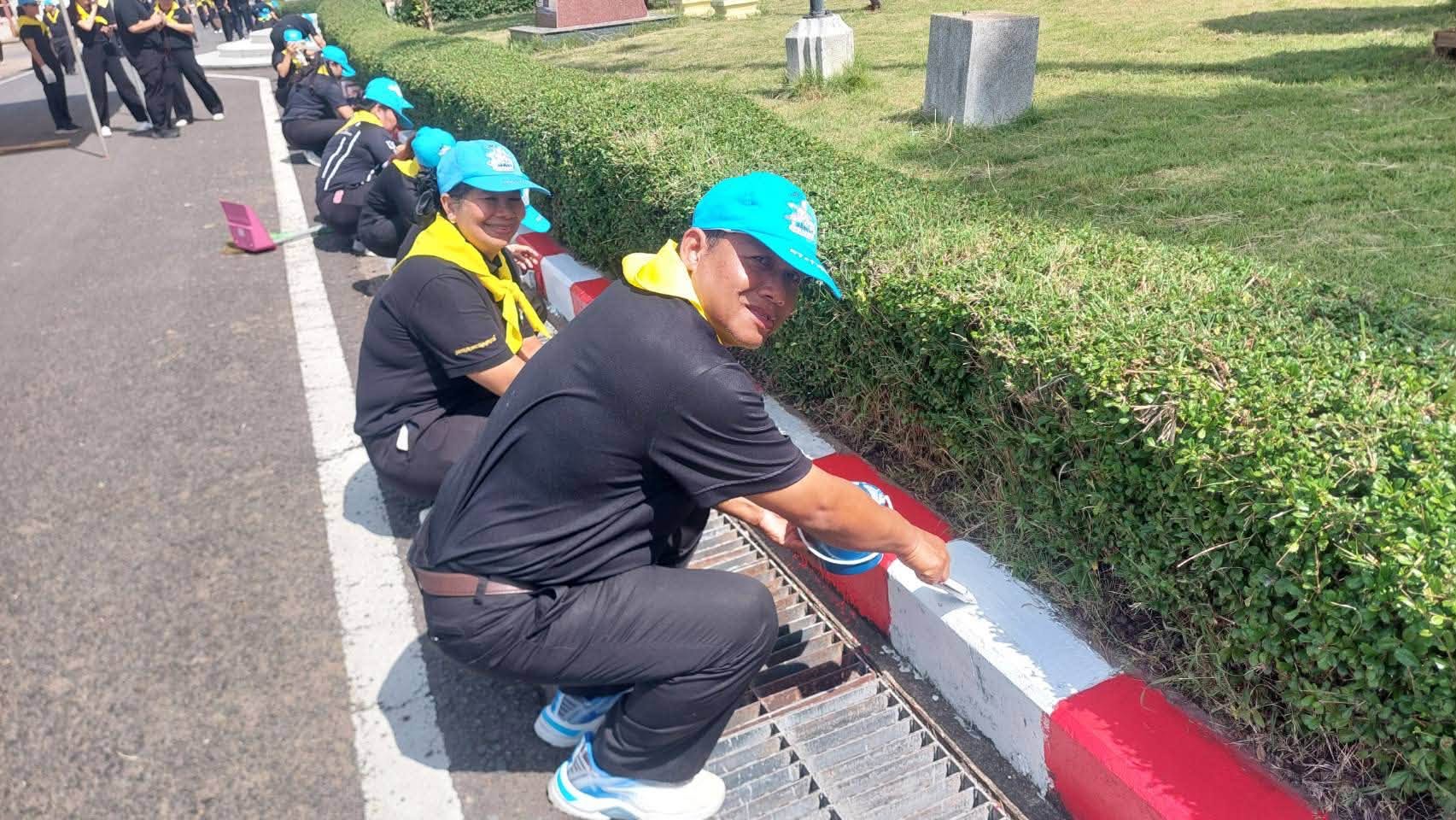 title - ส.ป.ก.ยโสธร ร่วมกิจกรรมจิตอาสาพัฒนา เนื่องในวันคล้ายวันสวรรคต สมเด็จพระนางเจ้าสิริกิติ์ พระบรมราชินีนาถ พระบรมราชชนนีพันปีหลวง