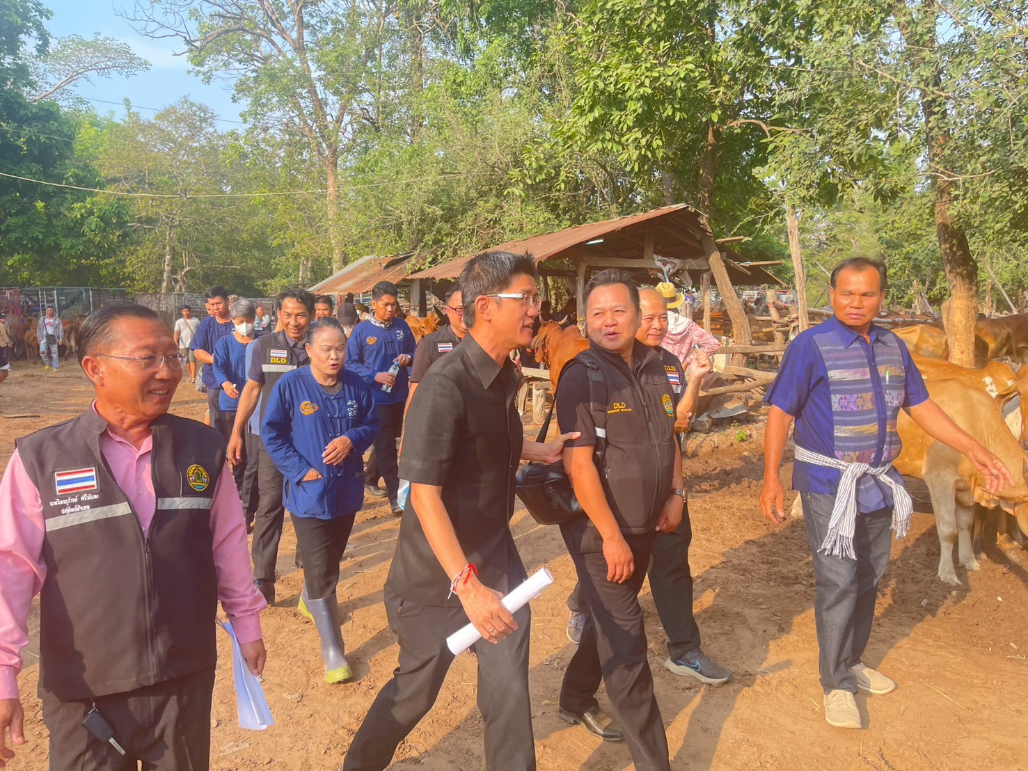 title - ส.ป.ก.ยโสธร ร่วมลงพื้นที่ตรวจเยี่ยม ตลาดนัดโค-กระบือ ณ บ้านเชียงหวาง  ตำบลสำราญ อำเภอเมืองยโสธร จังหวัดยโสธร