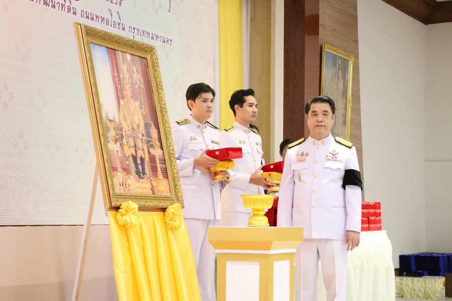 title - ส.ป.ก.ยโสธร เข้ารับพระราชทานเครื่องราชอิสริยาภรณ์ ชั้นสายสะพาย ประจำปี 2568